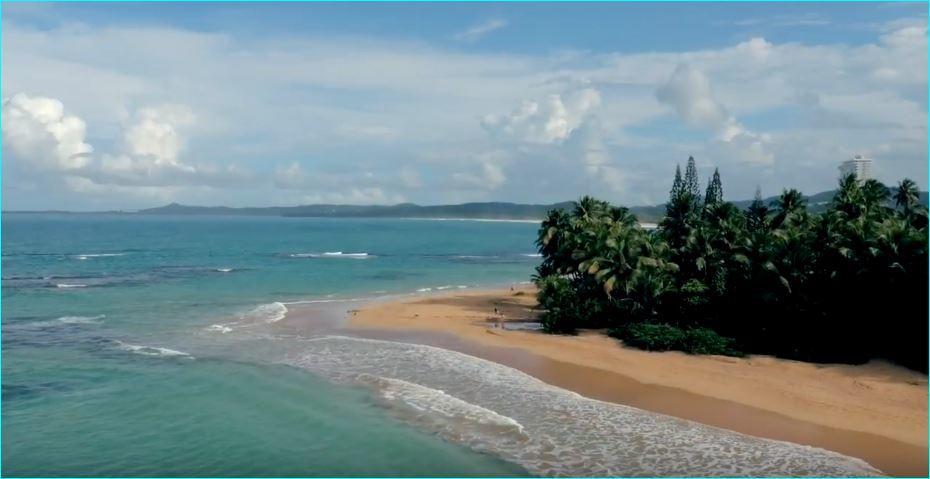 Beach Front Apartment In Luquillo Exteriör bild